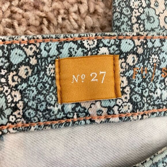 Pilcro & The Letterpress NWOT green and peach tiny floral skinny jeans runs big - Picture 12 of 15